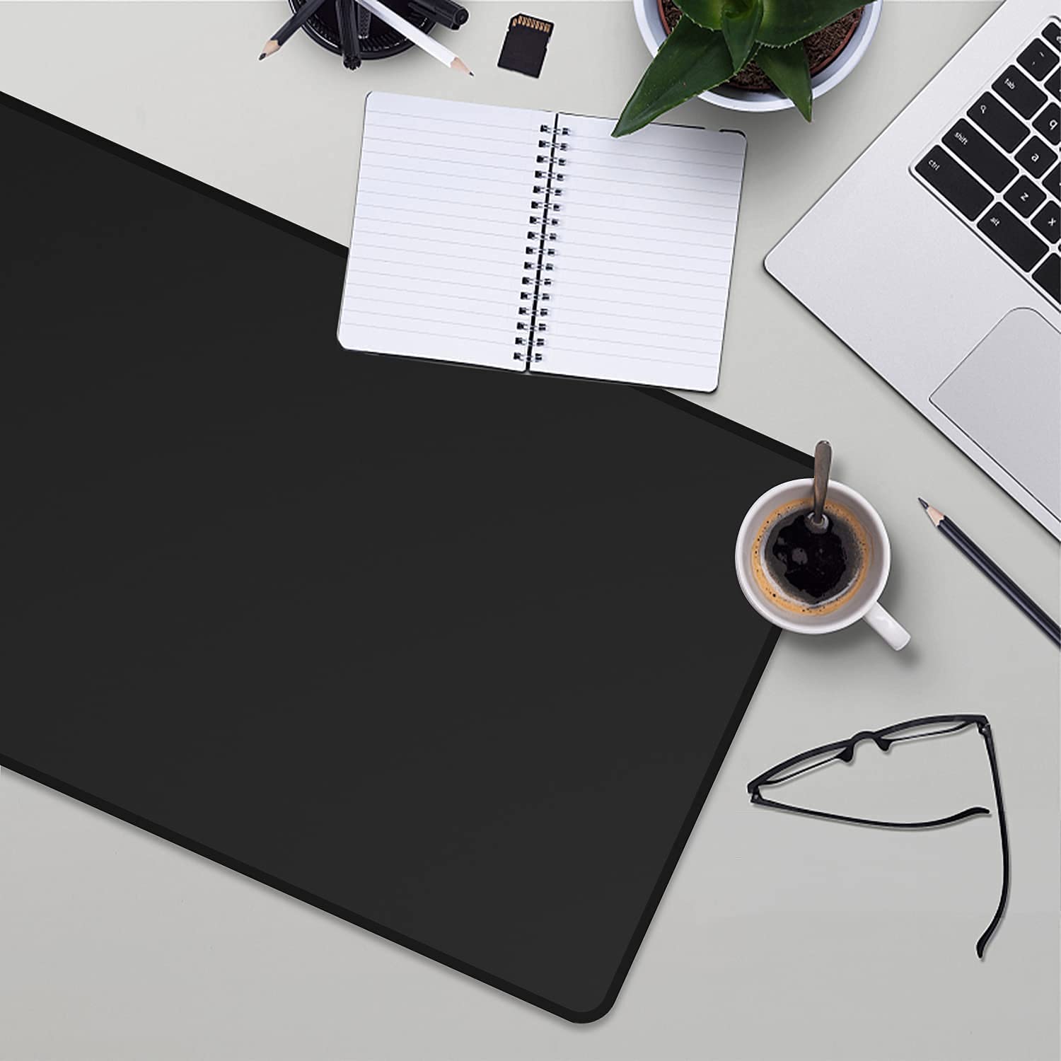 Mouse Pad Gamer XXL Antiderrapante para Teclado e Mouse
